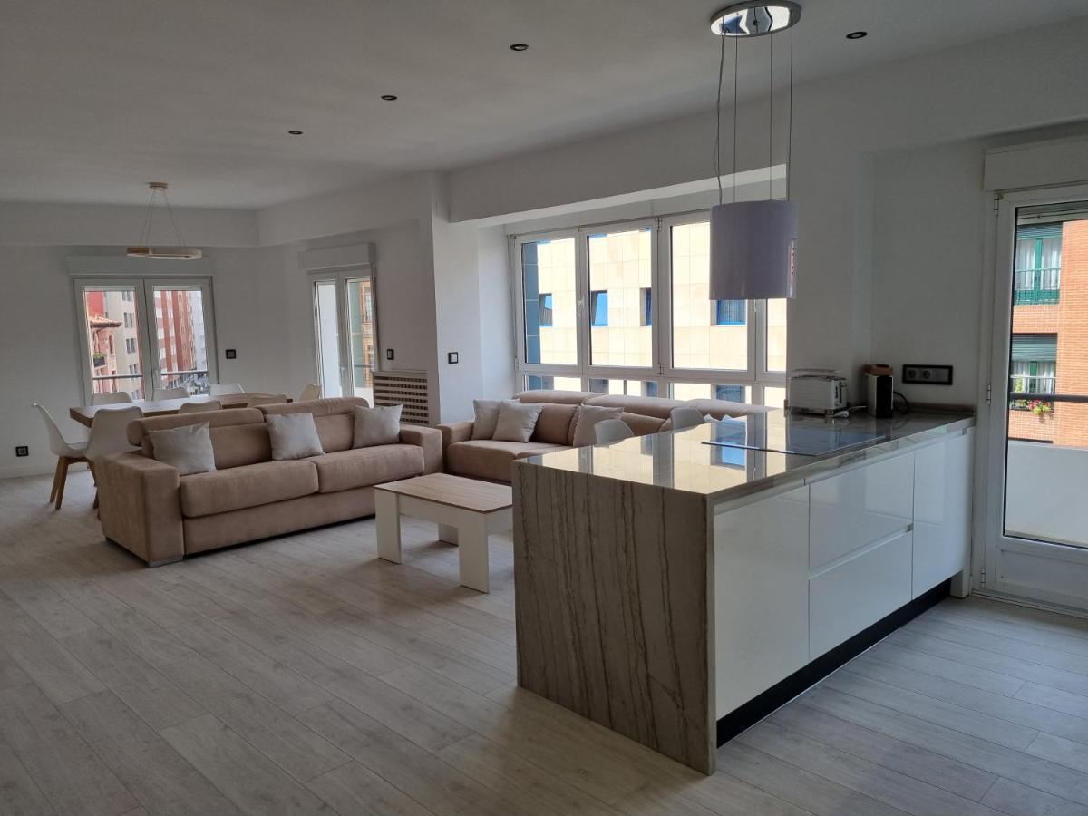 131A - Espectacular Apartamento 8 Personas Puerto 기욘 외부 사진