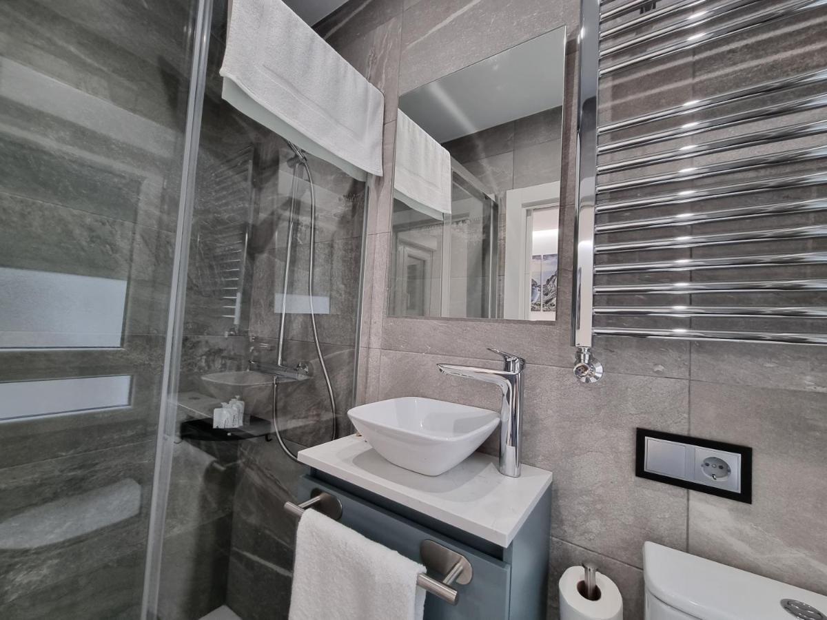 131A - Espectacular Apartamento 8 Personas Puerto 기욘 외부 사진